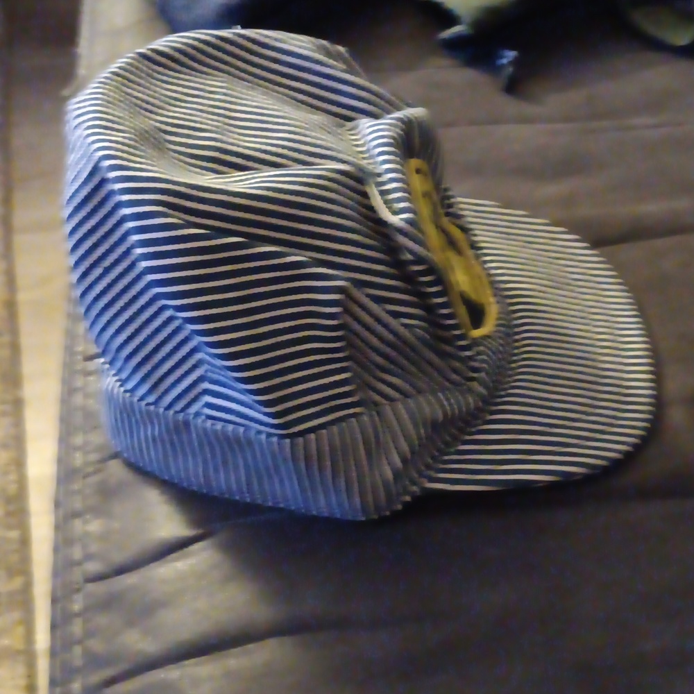 Casey Jones Engineer Hat - Picture 2 of 3